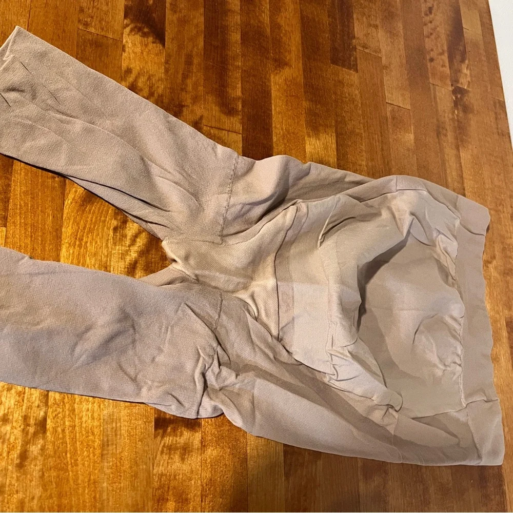 SPANX Maternity Shapewear - Picture 2 of 2